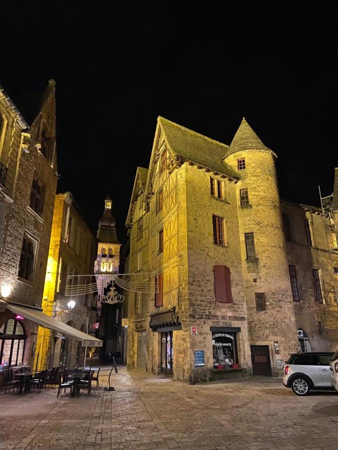 Le Logis - Lescapade-Medievale Sarlat Luaran gambar